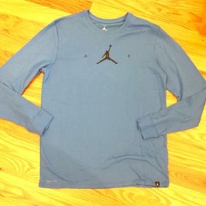 Air Jordan Long Sleeve T Men’s Large